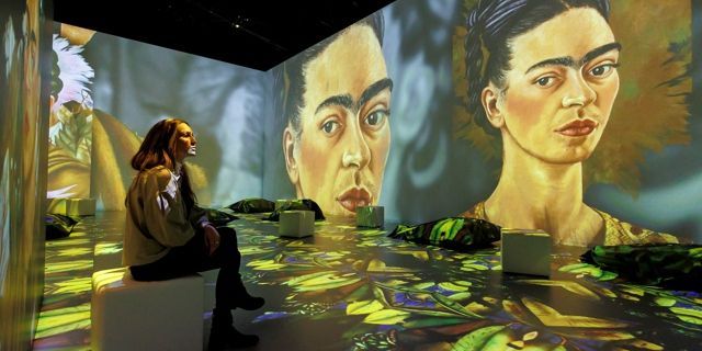Viva Frida Kahlo - Immersive Experience