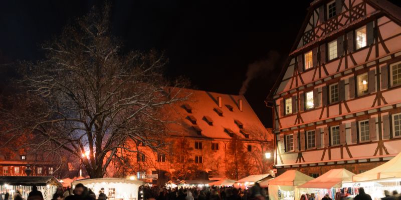 Weihnachtsmarkt im Klosterhof
